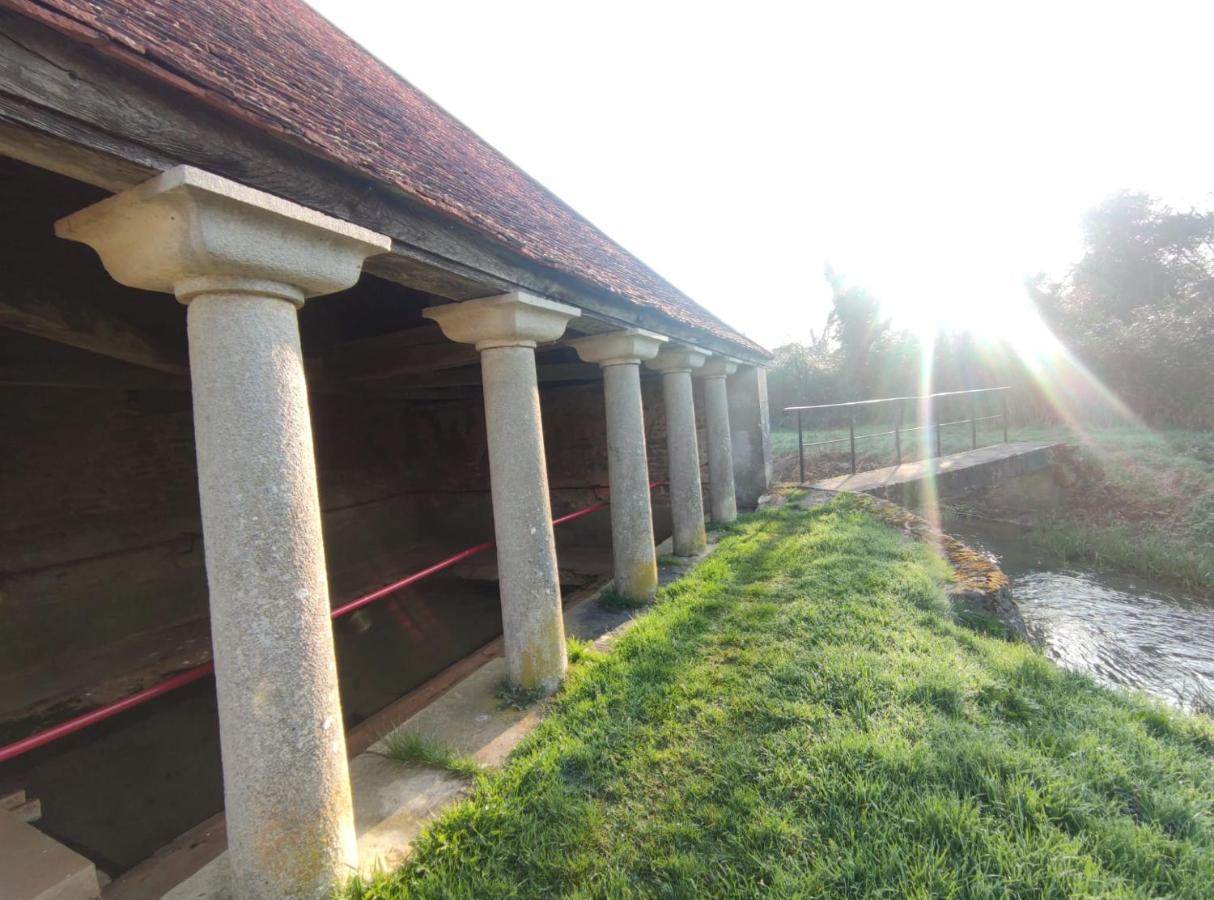 La Maison Bleue Varzy Exteriér fotografie